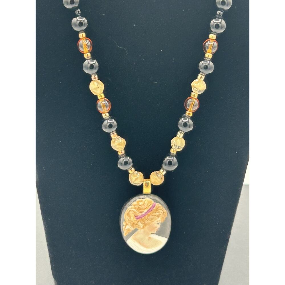 Signed Crown Trifari Portrait Pendant Necklace – Black & Gold Beads, Vintage